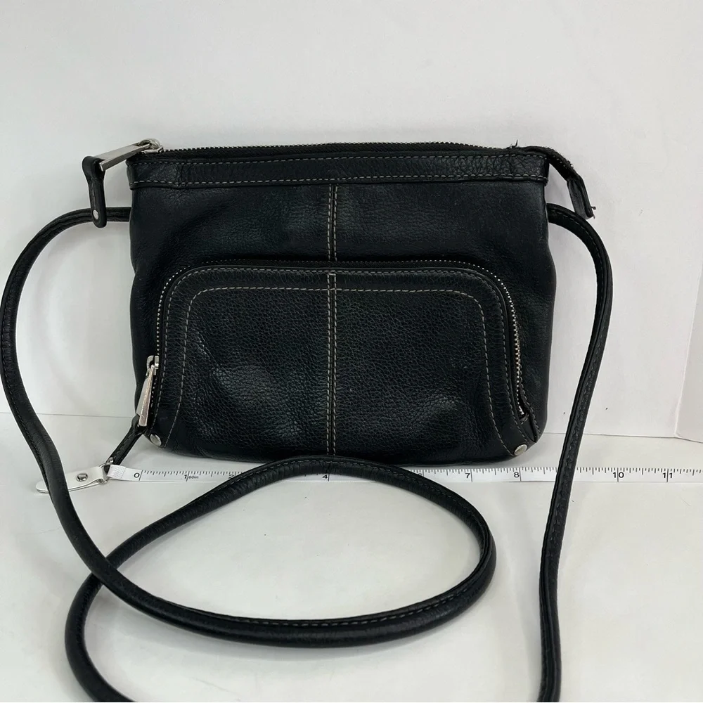 Black Leather Crossbody Bag Organizer Zip Top Purse Organizer Pocket Silver